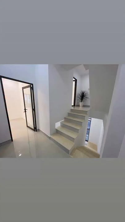 Nhà phố 3 tầng Nguyễn Tất Thành, Tuy Hòa 58m² giá 1.79 tỷ - Chính chủ bán gấp!