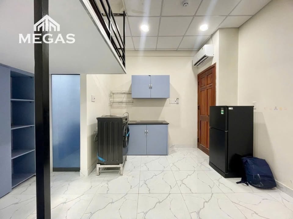 Căn hộ Duplex Tân Cảng 2PN giá 5 triệu - Cửa sổ trời thoáng mát!