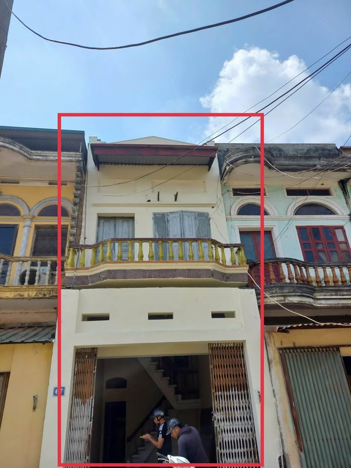 Nhà mặt đường Tỉnh Lộ 414, Sơn Tây 101m² giá 4 tỷ - Đường rộng 35m, thuận tiện kinh doanh