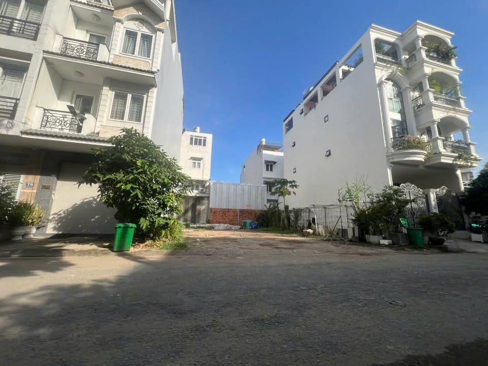 Đất biệt thự mặt tiền An Khánh, TP. Thủ Đức, 224m² - Giá chỉ 36 tỷ!