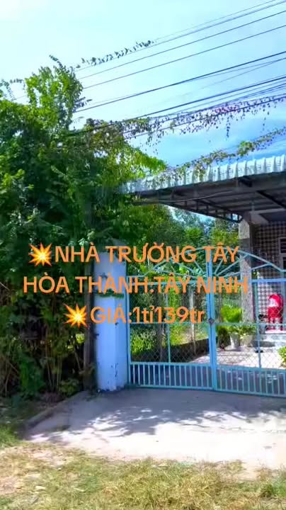 Nhà Hòa Thành Tây Ninh 1391.4m² giá 1.139 tỷ - Mặt tiền đường đất thông tứ hướng!