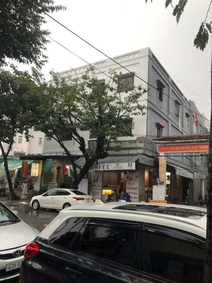 Căn hộ Đường Lạc Long Quân, Liên Chiểu, Đà Nẵng 207m² giá 16.8 tỷ - Đầu tư sinh lời ngay lập tức!