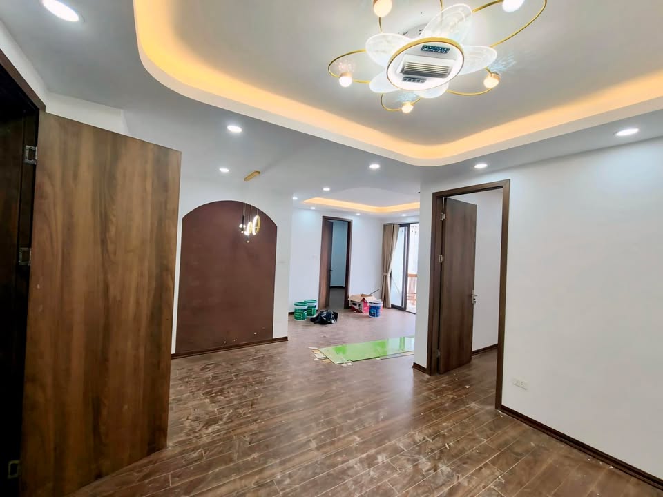 Căn hộ Nơ 14B Định Công 62m² giá tốt - Nhà mới, lô góc view hồ