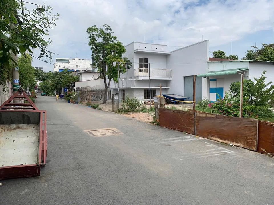 Nhà trọ Quận 7, Tân Thuận Đông 80m² giá 5 tỷ - Khu vực sầm uất, thu nhập ổn định!