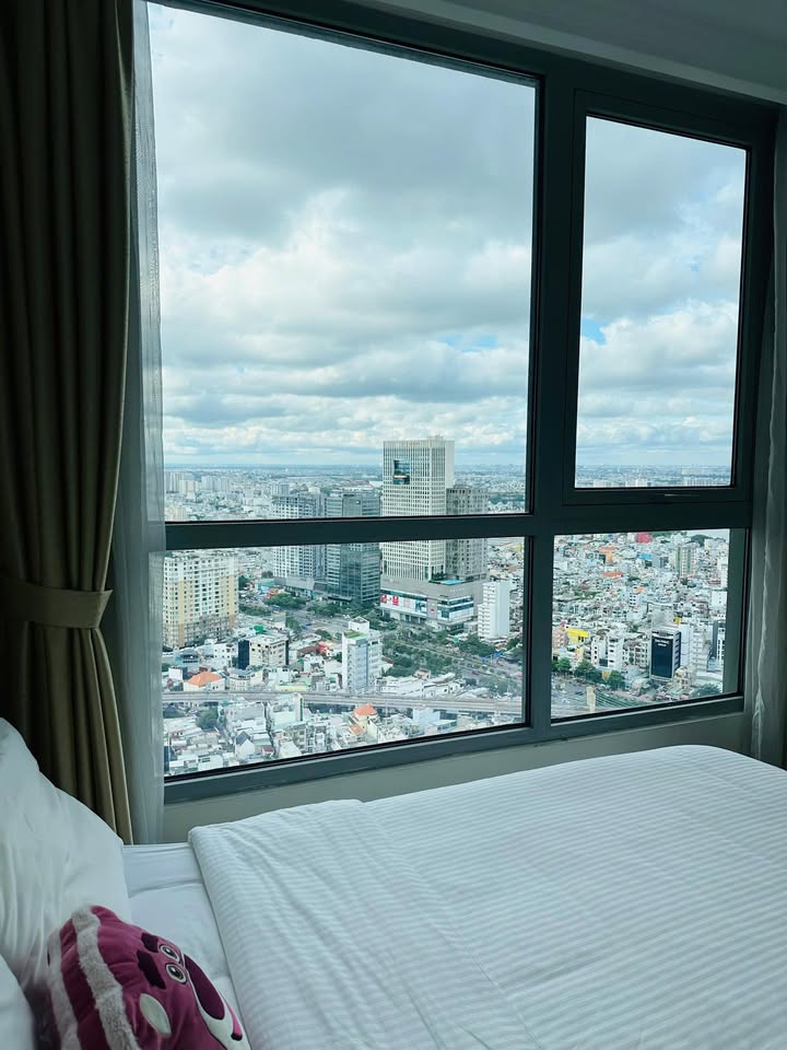 Căn hộ Landmark Plus Bình Thạnh 2PN giá 25 triệu - Full nội thất, view thành phố đẹp!