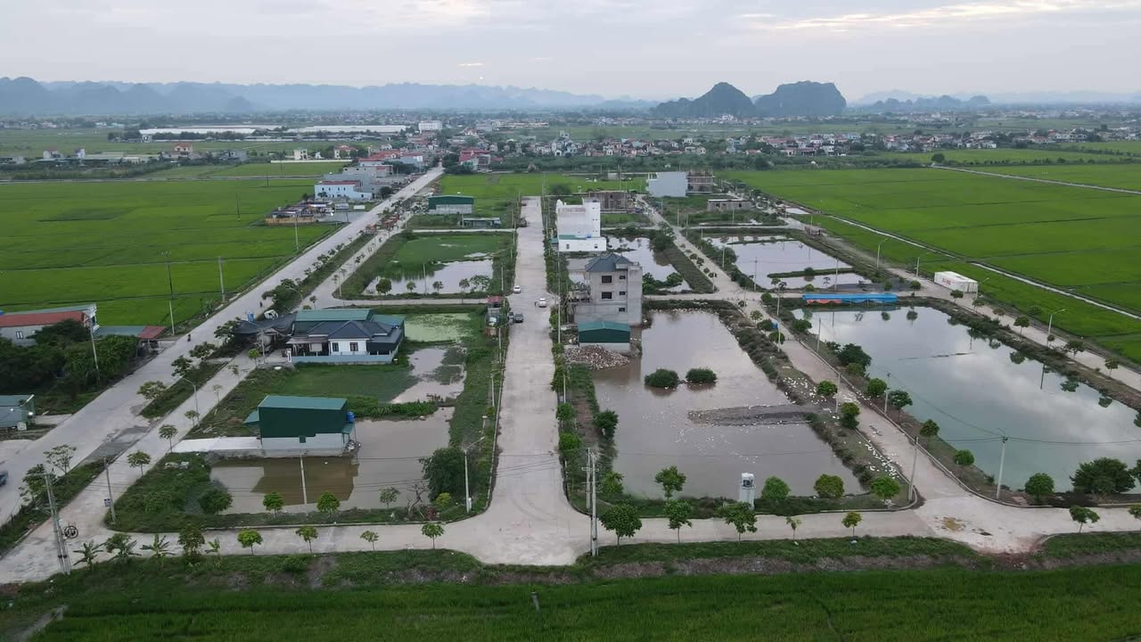 Đất nền Yên Lâm, Ninh Bình 100m² giá 1.2 tỷ - Khu phân lô đạt chuẩn 5 sao!