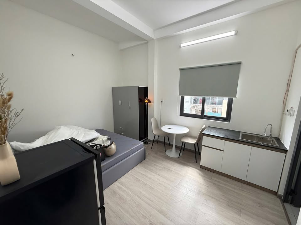 Phòng cho thuê 30m² tại 21 Huỳnh Tịnh Của, Bình Thạnh - Full nội thất, thoáng mát!