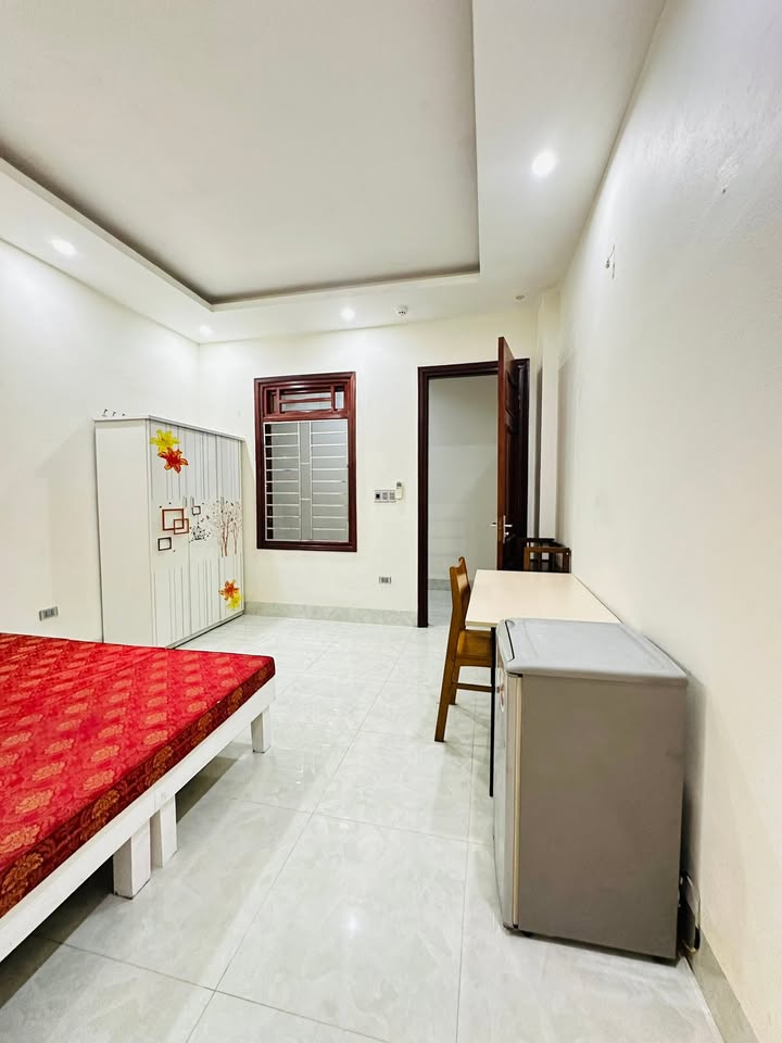 Phòng cho thuê tại Nguyễn Duy Hiệu, Đông Hương - Phù hợp làm văn phòng hoặc ở