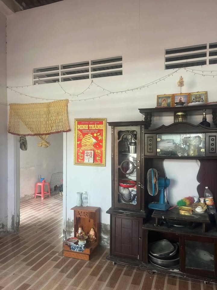 Nhà cấp 4 tại Xã Bình Ân, Gò Công Đông 264m² giá 400 triệu - Sổ hồng chính chủ!