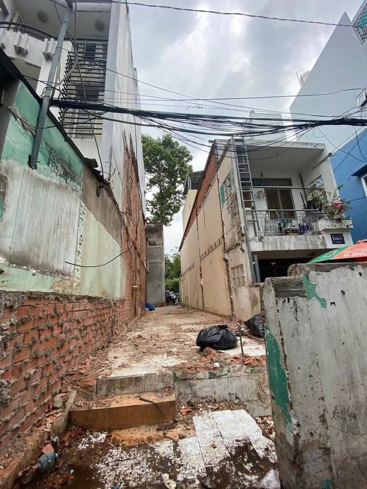 Đất mặt tiền Hoàng Sa, Q.3, 59m² giá 12,3 tỷ - Cơ hội đầu tư hiếm có!