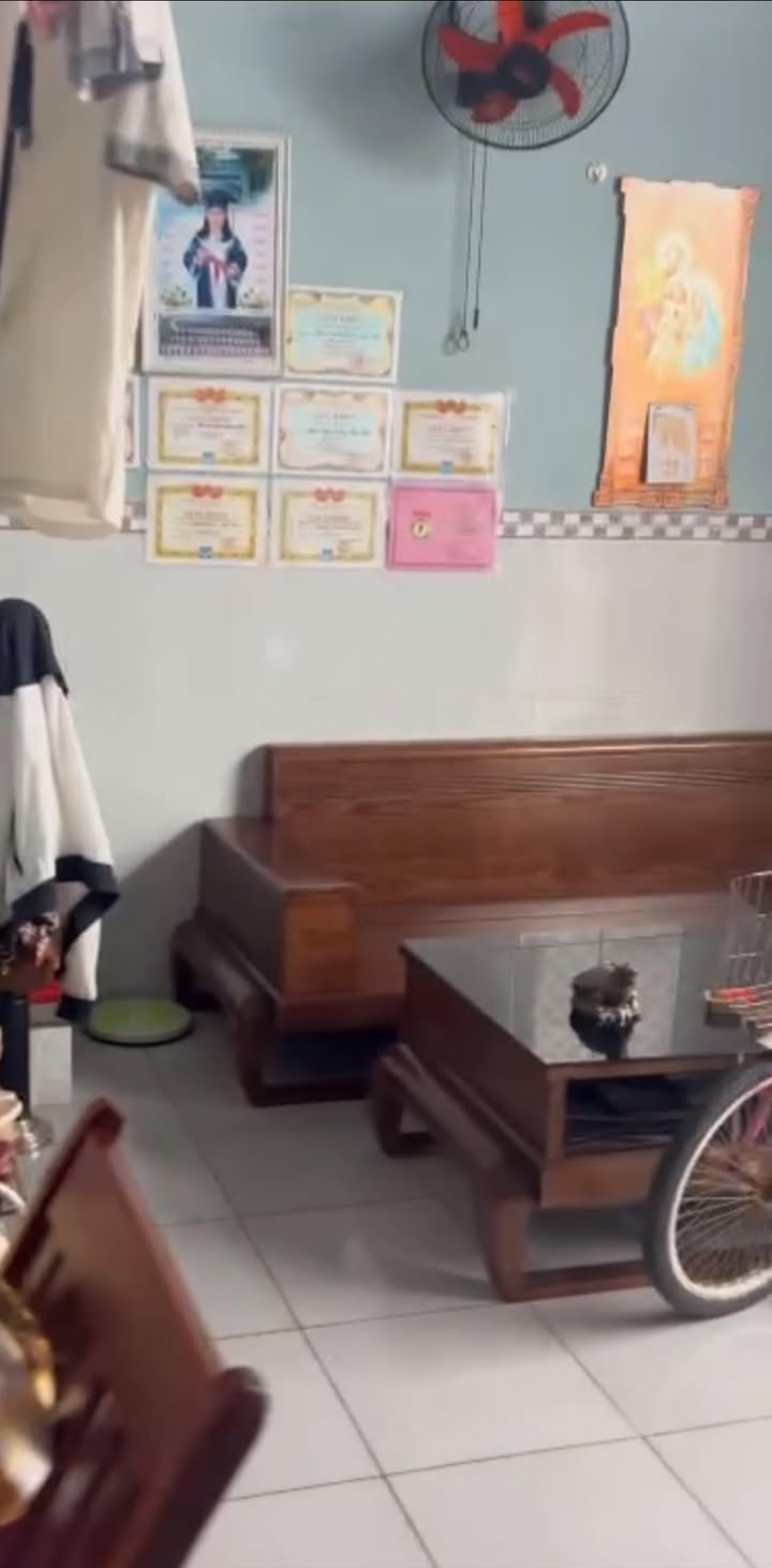 Bán nhà hẻm cạn đường Trần Hưng Đạo Quy Nhơn 43m² giá 1.59 tỷ - Sổ đỏ chính chủ!