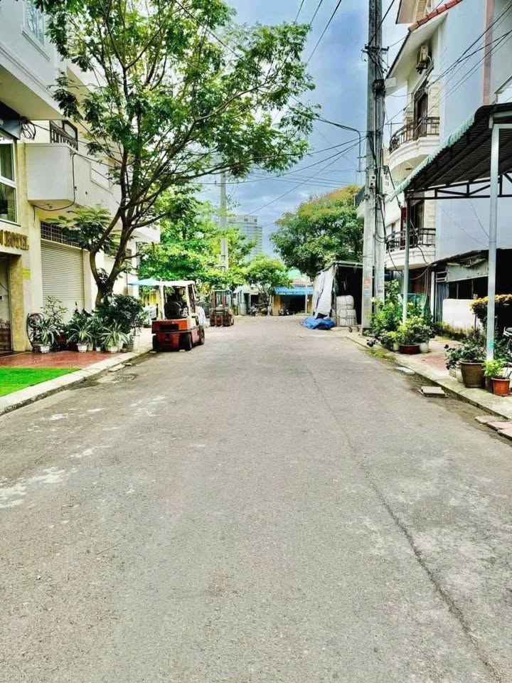 Đất mặt tiền đường TVSMT P. Nhơn Bình Quy Nhơn 100m² giá 3.8 tỷ - Sổ đỏ chính chủ!