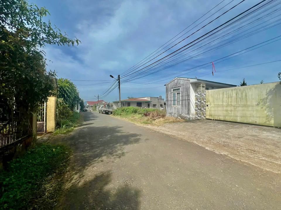 Bán nền biệt thự Lộc Tiến Bảo Lộc 1200m² giá 9 tỷ - Đất bằng phẳng, hướng Nam