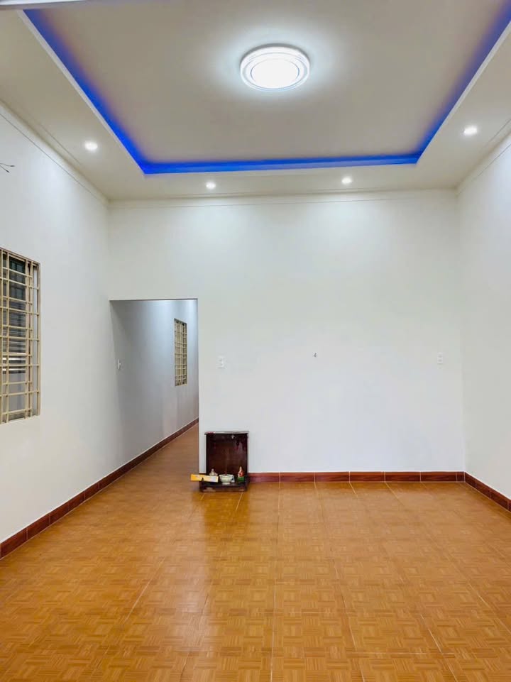 Nhà mặt tiền đường Mạc Đỉnh Chi, phường 2, Bảo Lộc 240m² giá 3.8 tỷ - Kinh doanh thuận lợi!