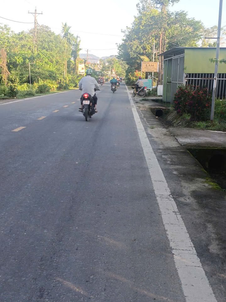 Đất nền Đạ Tẻh Lâm Đồng 800m² giá 1.4 tỷ - Sổ đỏ chính chủ, cơ hội đầu tư hấp dẫn!