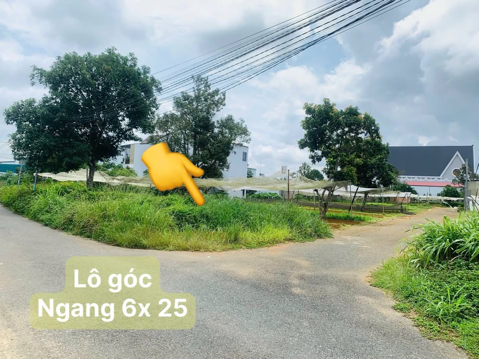 Đất góc 2 mặt tiền 402 Phan Đình Phùng, Bảo Lộc 150m² giá 1.65 tỷ - Cơ hội đầu tư hấp dẫn!