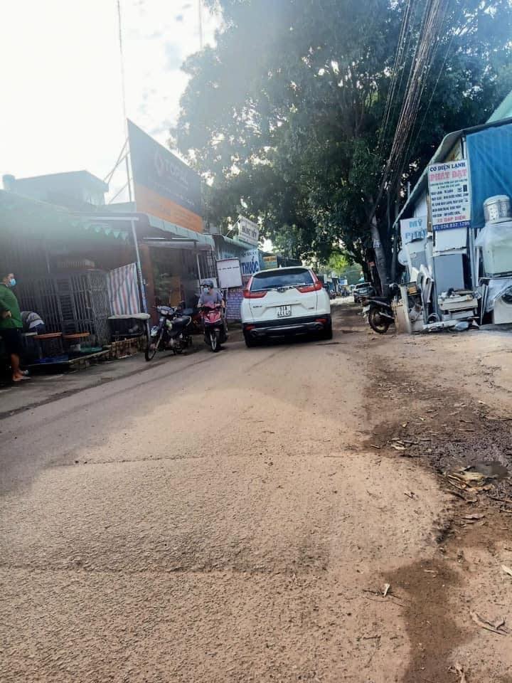 Đất mặt tiền Hẻm 93 Nguyễn Thị Minh Khai, Thủ Dầu Một 137m² giá 5 tỷ - Vị trí đắc địa cho kinh doanh!