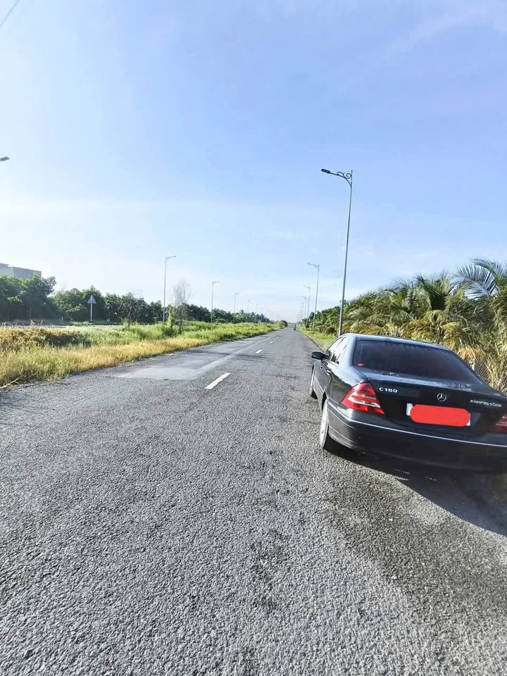 Đất lúa mặt tiền Vành Đai TP Tân An 1.551m² giá 4.3 tỷ - Tiềm năng đầu tư cao!