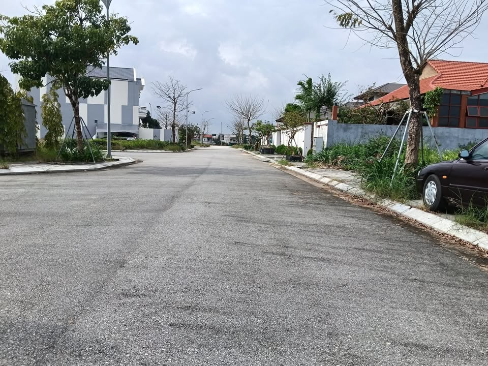 Đất nền KDC Sơn Tịnh 577, phường Trương Quang Trọng, 100m² giá 1.49 tỷ - An ninh đảm bảo, dân cư đông đúc!