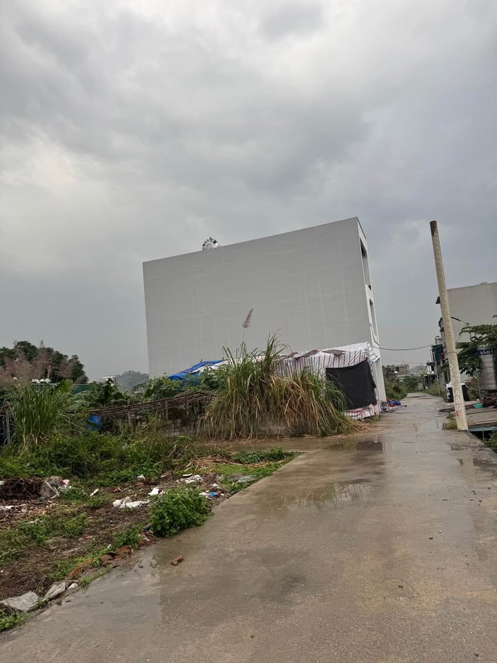 Đất ngõ 156 Làng Công An, Hạ Long 80m² giá 2.05 tỷ - Cơ hội đầu tư tuyệt vời!