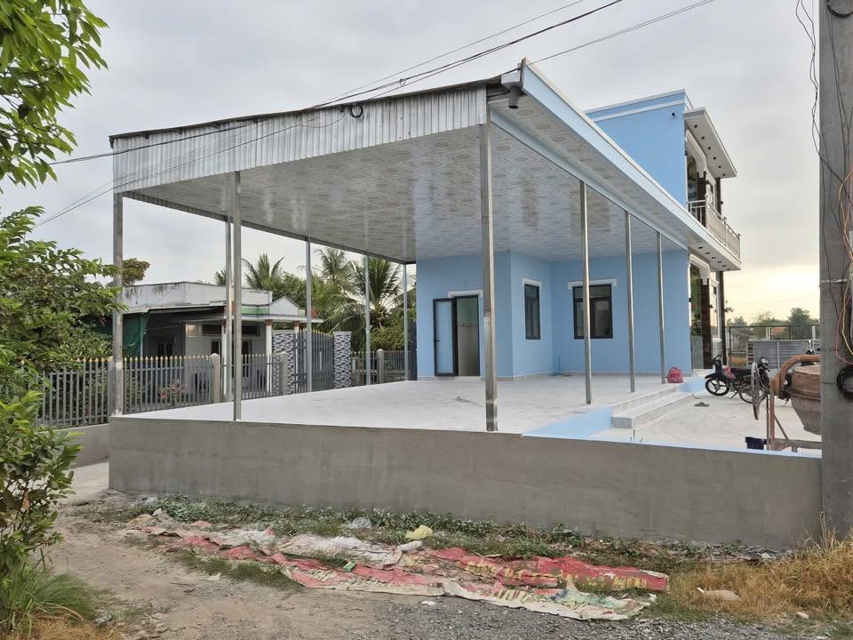 Nhà phố kinh doanh 356m² tại xã Tân Lân - Giá chỉ 3 tỷ!