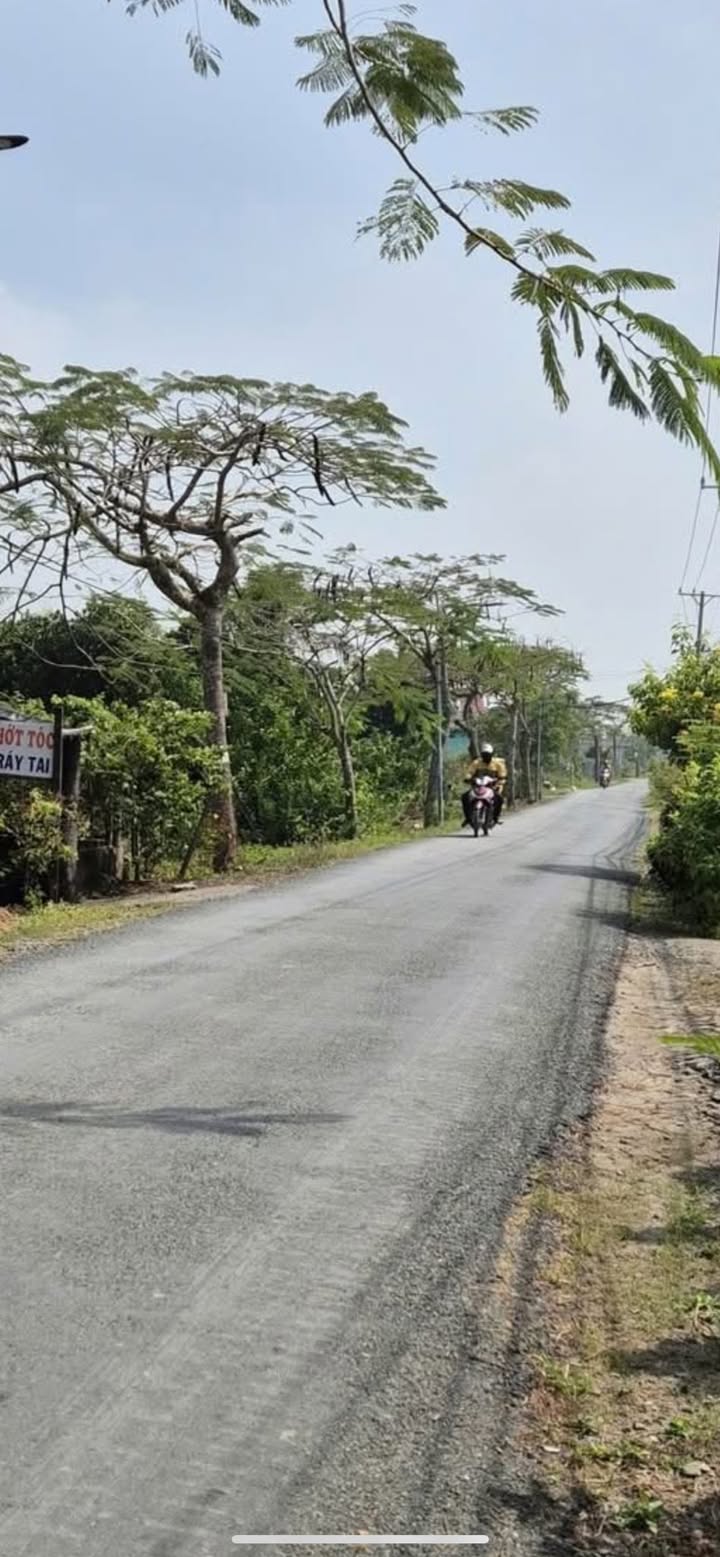 Đất thổ cư Tân Lân 135m² giá 580 triệu - Mặt tiền đường xe hơi thuận lợi!