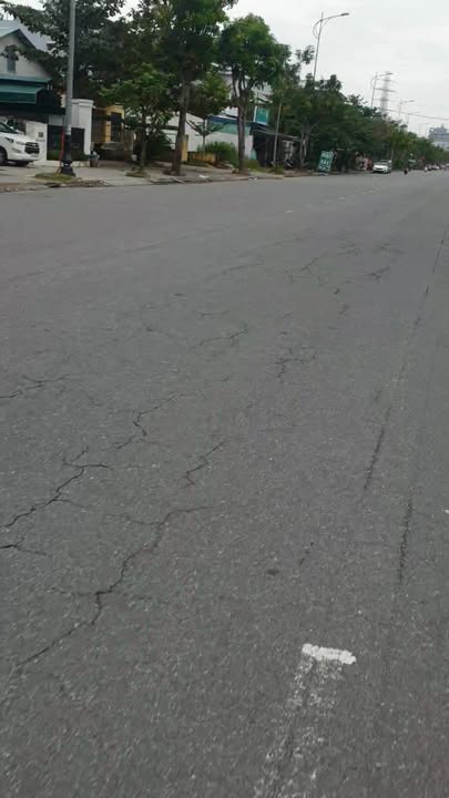 Đất mặt tiền Bùi Tá Hán, Đà Nẵng 250m² giá 26.3 tỷ - Cơ hội đầu tư không thể bỏ lỡ!