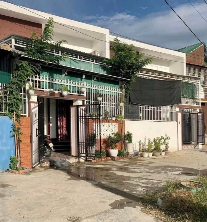 Nhà riêng giá rẻ 1.6 tỷ tại An Cựu, TP Huế - Đường 5m, sổ hồng chính chủ!