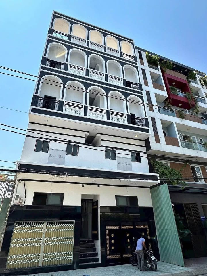 Căn hộ dịch vụ Nguyễn Hữu Tiến, Tây Thạnh 273m² giá 31.4 tỷ - Đầu tư sinh lời bền vững!