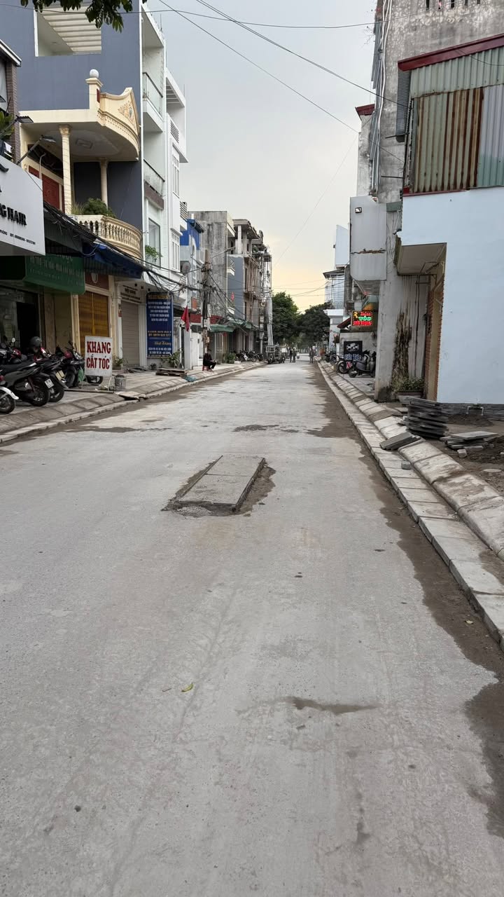 FrontHouse đường Quán Trữ, Kiến An 43m² giá 4 tỷ - Đầu tư sinh lời ngay lập tức!