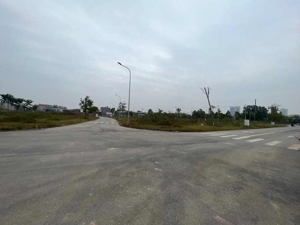 Đất nền khu đô thị Mỹ Độ Vista 125,7m² giá chỉ 3 tỷ - Lô góc 2 mặt tiền