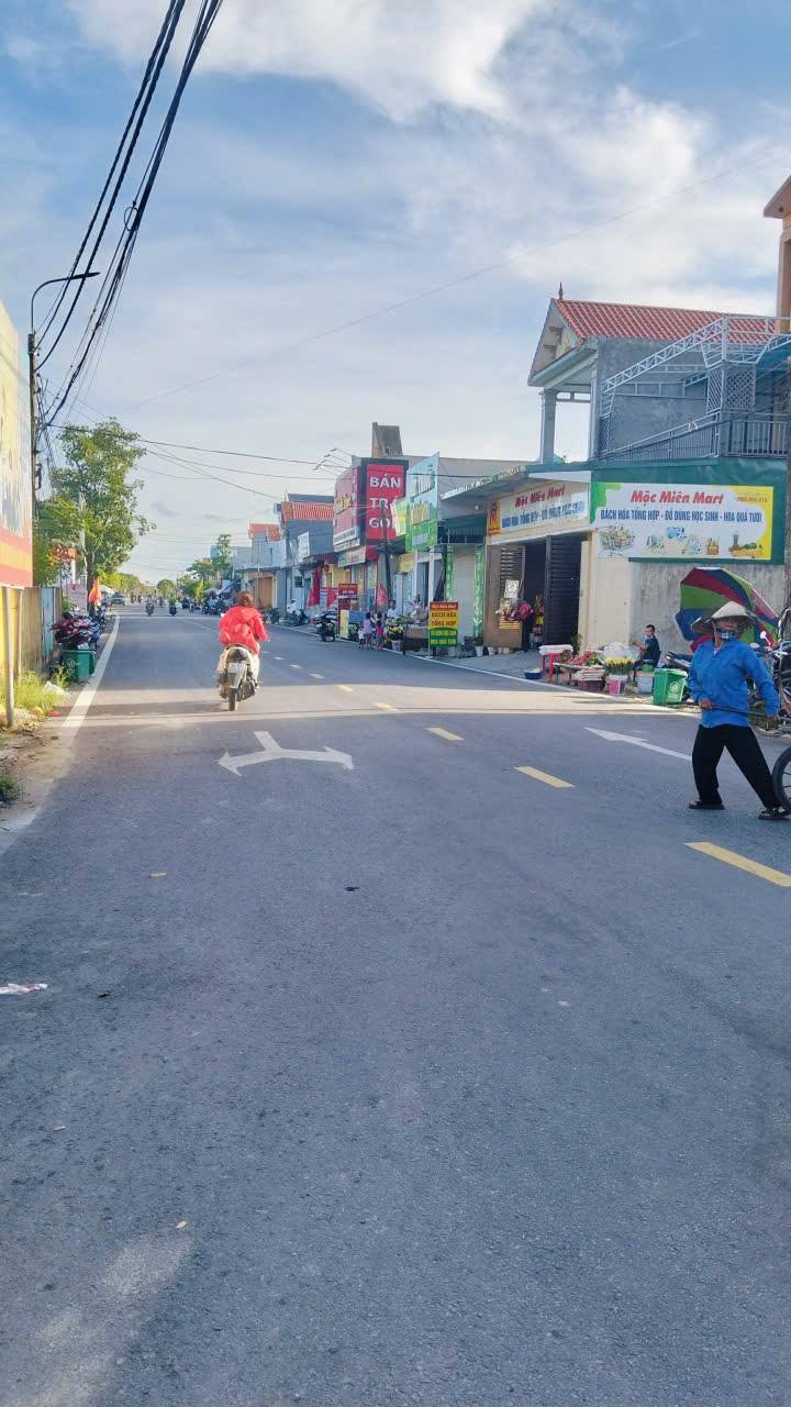 Đất nền Hoằng Lưu 150m² giá 2 tỷ - Vị trí đắc địa cho kinh doanh!