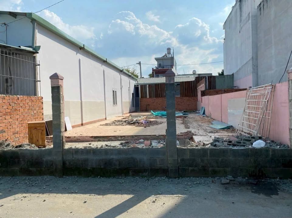 Đất nền 172m² tại đường 11, phường Trường Thọ, Thủ Đức giá chỉ 12.5 tỷ - Sổ hồng riêng, xây dựng ngay!