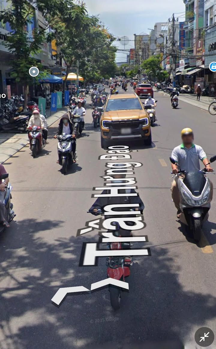 Cho thuê nhà nguyên căn mặt tiền Trần Hưng Đạo, Pleiku 100m² - Kinh doanh lý tưởng!