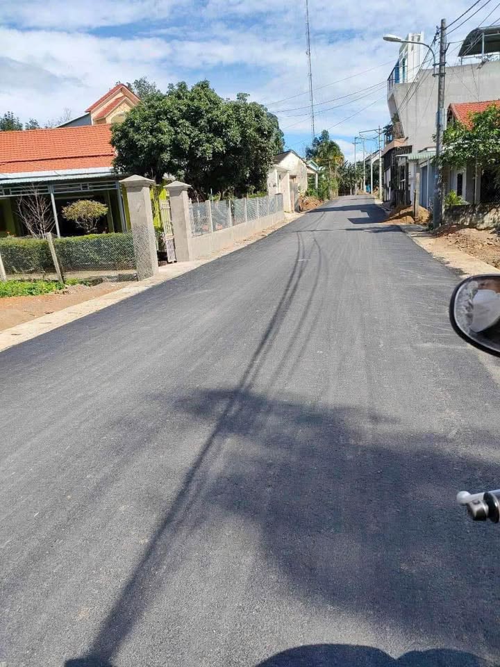 Đất nền mặt tiền đường nhựa 7m tại Hòa Sơn, Đà Nẵng 150m² giá 1.9 tỷ - Cơ hội đầu tư hấp dẫn!