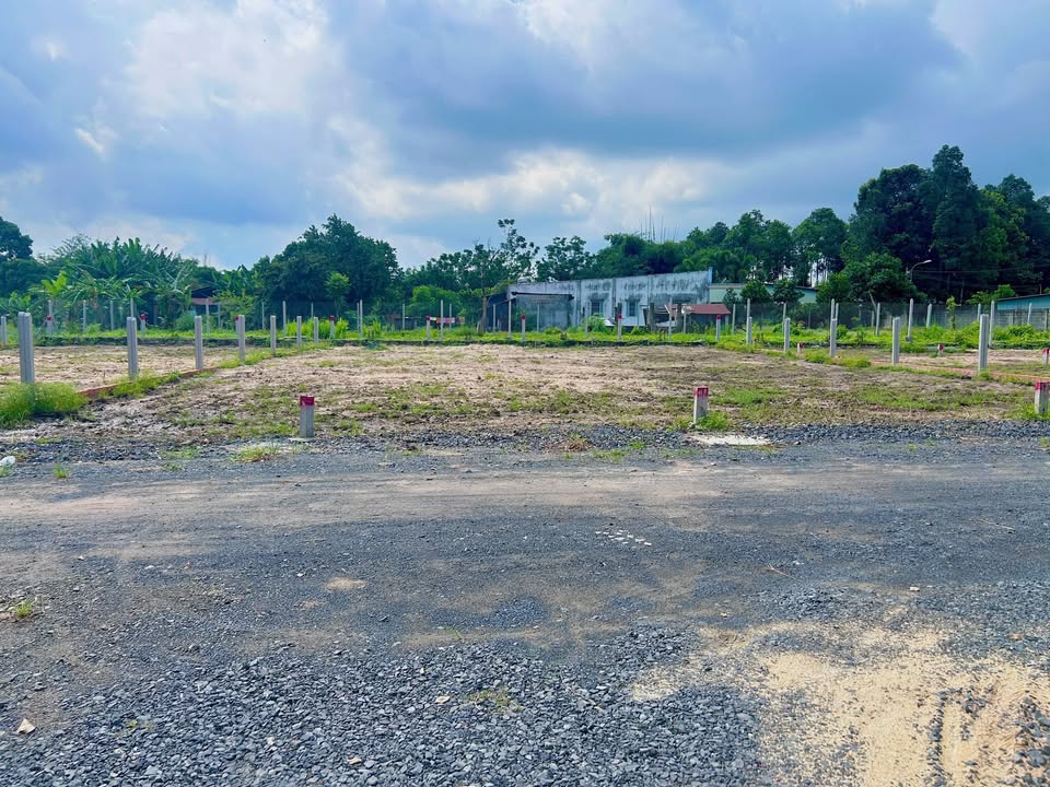 Đất thổ cư 180m² tại Phước Vĩnh An, Củ Chi - Giá rẻ nhất khu vực chỉ 1.95 tỷ!