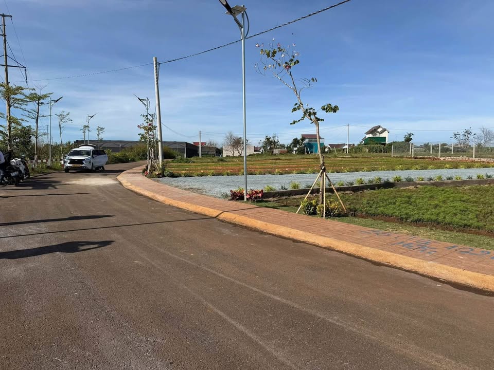 Đất nền Phú Hội, Đức Trọng 139.5m² giá chỉ 1.25 tỷ - Sổ hồng chính chủ!