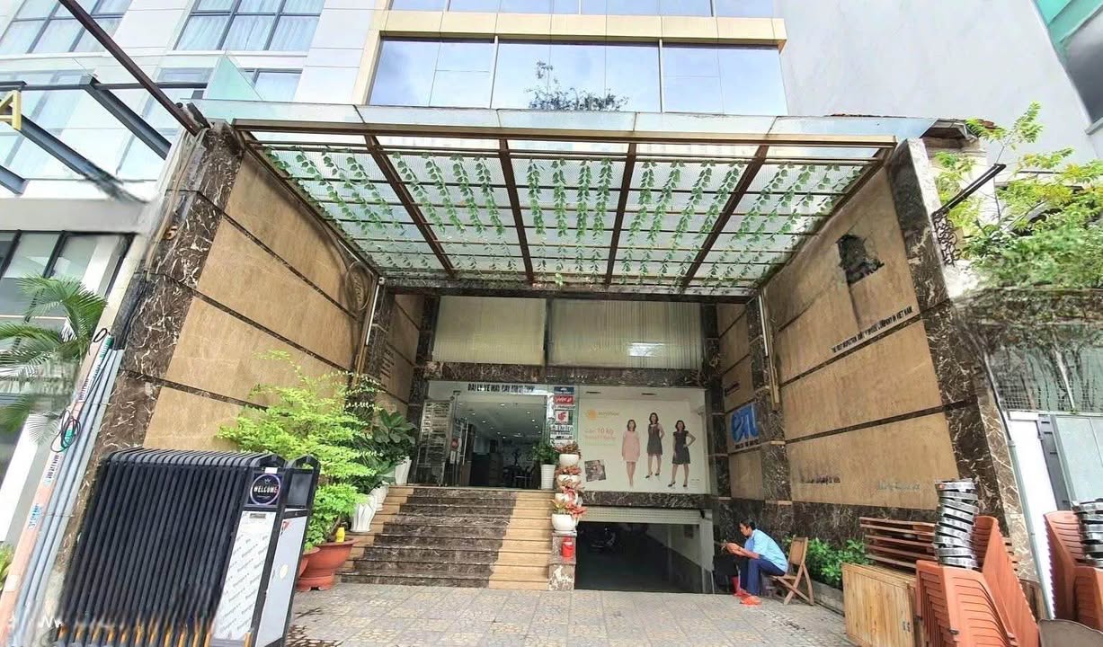 Cho thuê mặt tiền Võ Văn Tần, Quận 3 - Diện tích 46m², giá thỏa thuận, vị trí đắc địa!