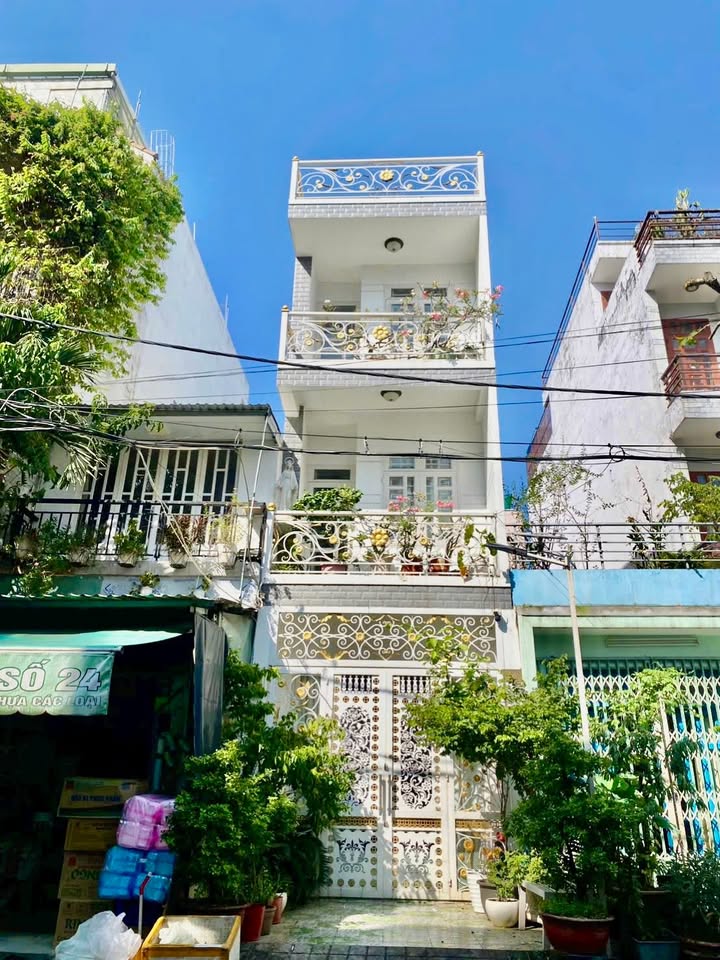 Nhà phố Tân Quy Quận 7 61m² giá 11 tỷ - Cơ hội sở hữu tuyệt vời!