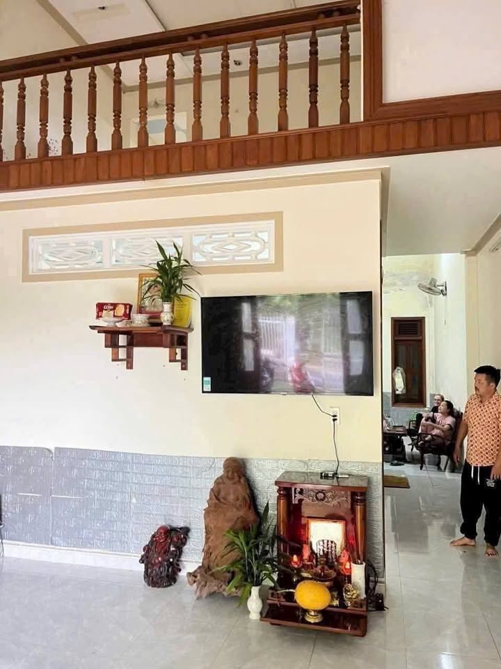 Nhà đất Bảo Lộc 125m² giá 1.9 tỷ - Sổ hồng chính chủ, thổ cư 100%!