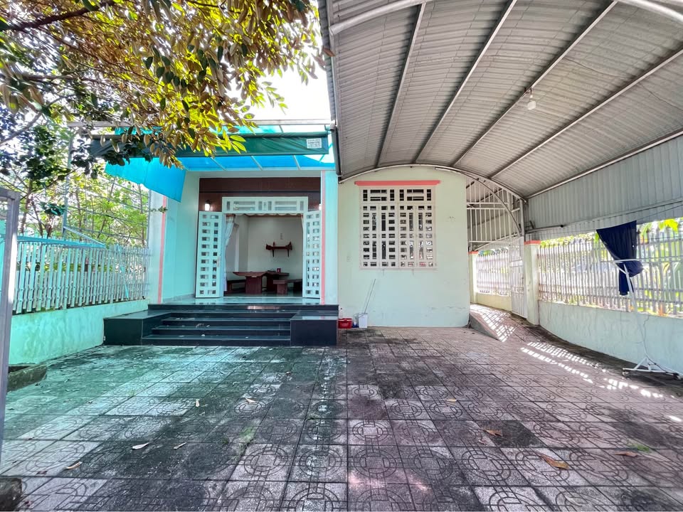 Nhà Mái Thái Tại Phường Tân Bình, Đồng Xoài 190m² giá 2.6 tỷ - Chỉ cần xách vali vào ở ngay!