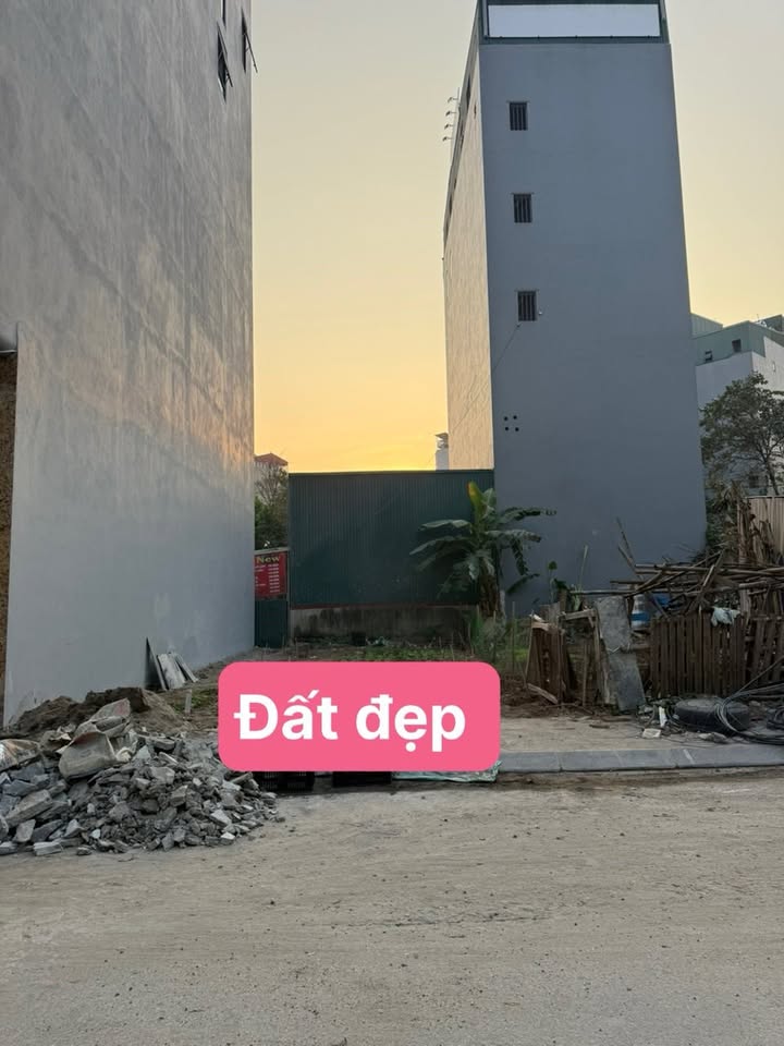 Đất Cổ Linh Long Biên 90m² giá 29 tỷ - Vị trí đắc địa, tiện ích ngập tràn!