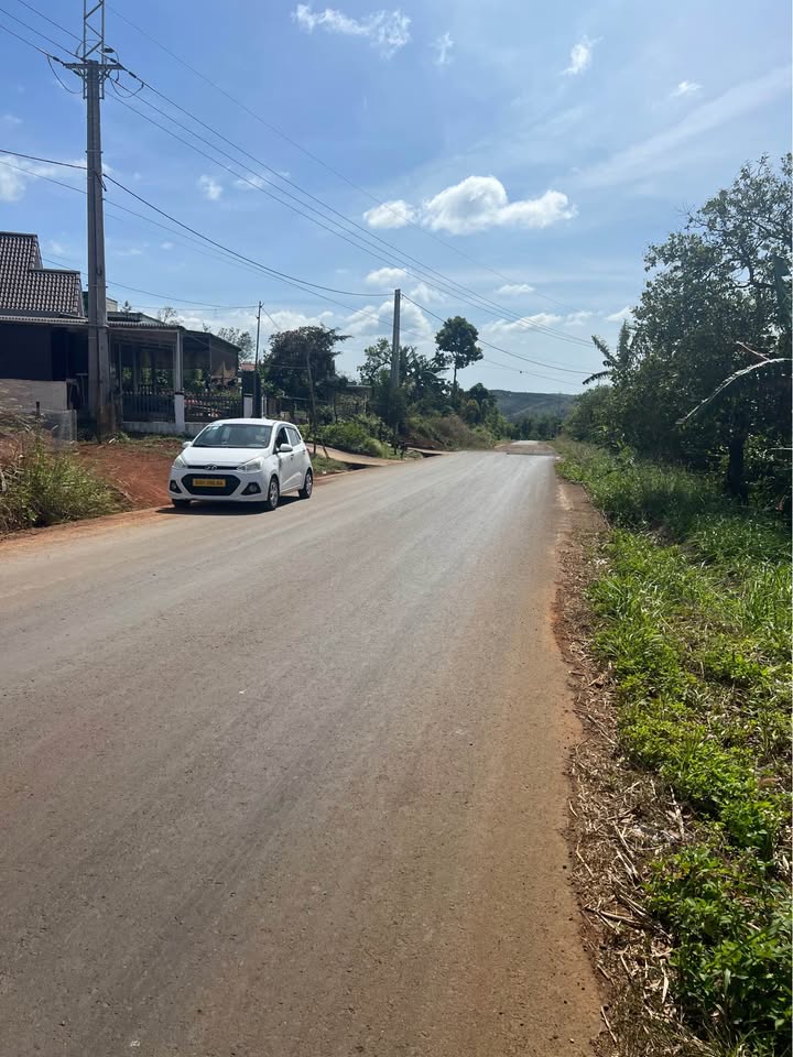 Đất mặt đường Tỉnh lộ 685, Đắk Nông 1600m² giá 4.48 tỷ - Vị trí đắc địa, giao thông thuận lợi!