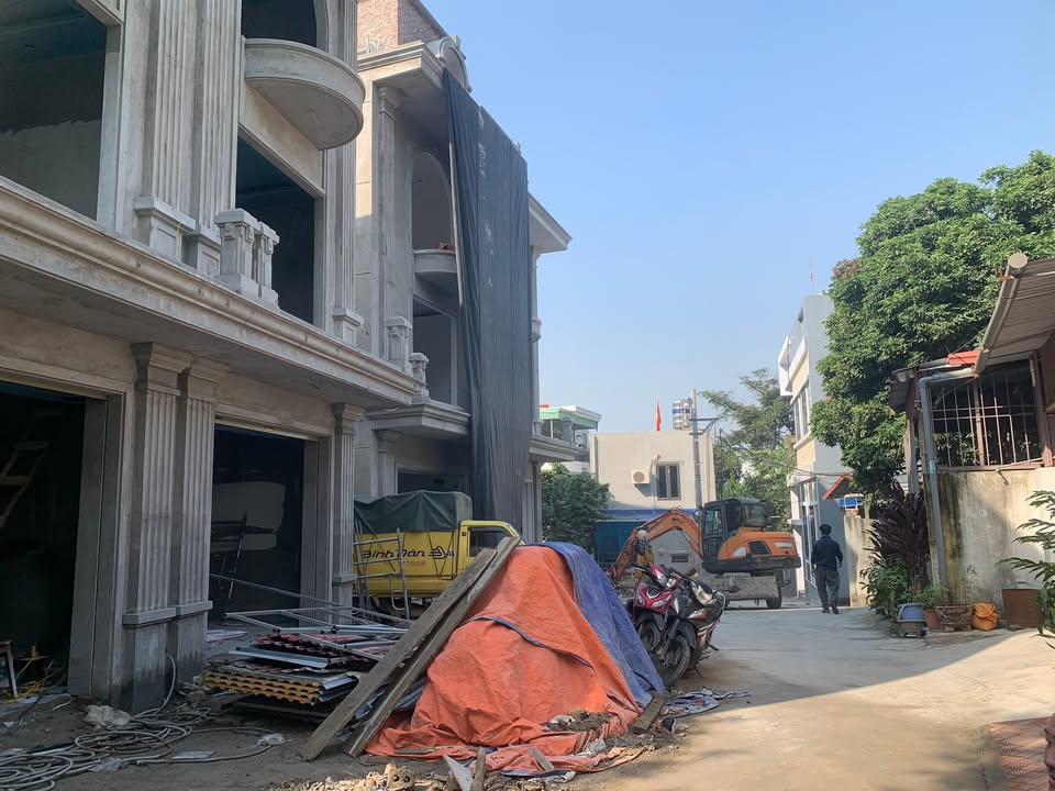 Nhà riêng Trần Thành Ngọ Kiến An 50m² giá 2.4 tỷ - Thiết kế tân cổ điển sang trọng!