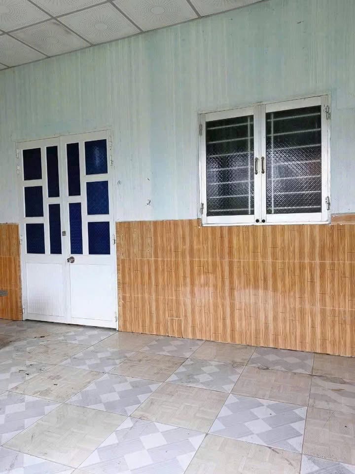 Nhà cấp 4 tại Xã Bình Thắng, Huyện Bình Đại 132m² giá 550 triệu - Cơ hội sở hữu ngay!