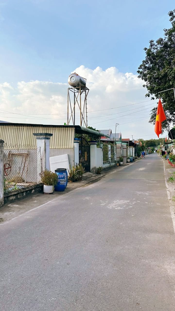 Đất nền Bình Mỹ 100m² giá 1.35 tỷ - Cơ hội đầu tư không thể bỏ qua!