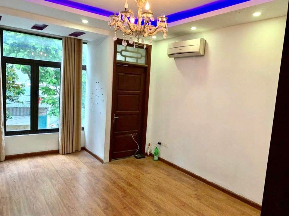 Nhà liền kề cho thuê đường Văn Khê 50m² giá 20 triệu - Full nội thất sang trọng!