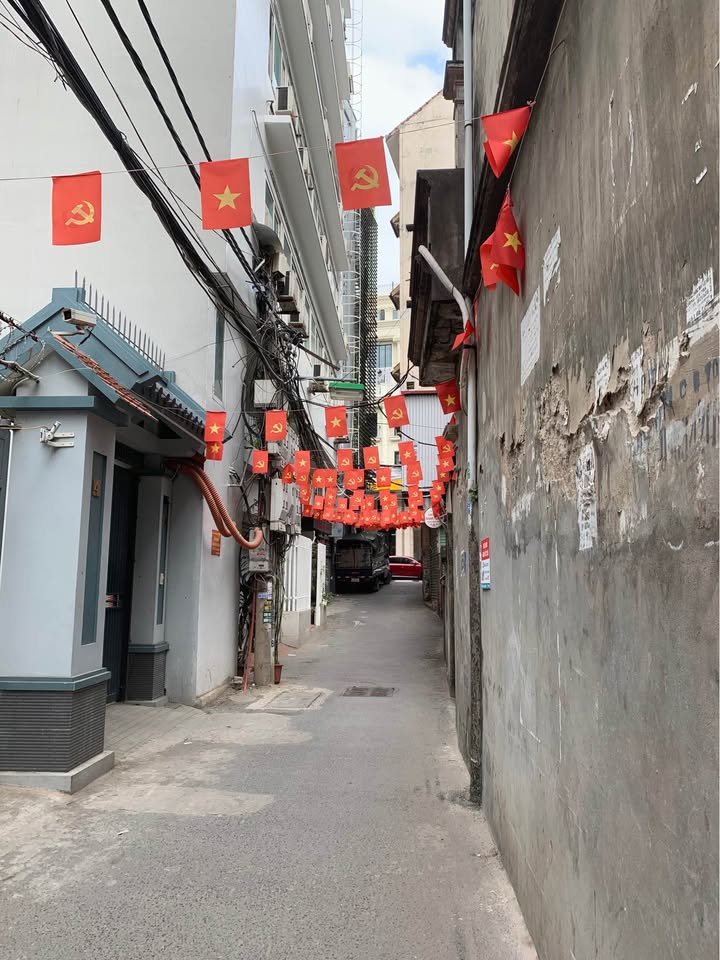 Nhà phố Nguyễn Chánh Cầu Giấy 55m² giá thỏa thuận - Thiết kế hiện đại, giao ngay!