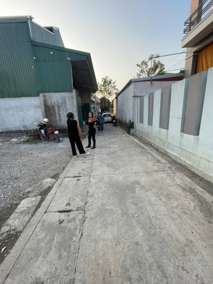 Đất Thị Trấn Phú Xuyên 106m² giá 3.15 tỷ - Sổ đỏ chính chủ, ô tô tải vào tận nơi!