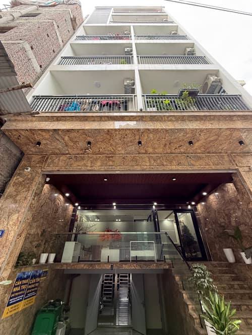 Tòa VP + CHDV Xuân La 248m² giá 98.8 tỷ - Đầu tư sinh lời 300 triệu/tháng!